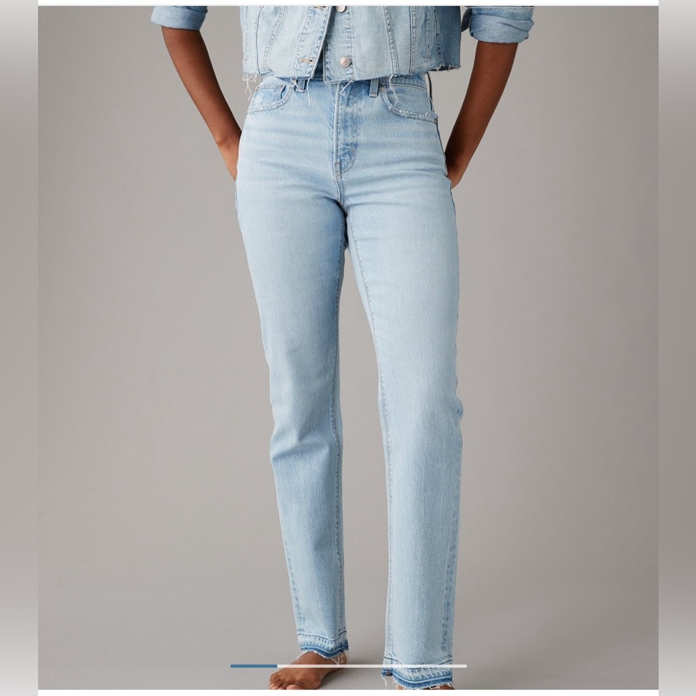 AE Stretch Super High-Waisted Straight Jeans
